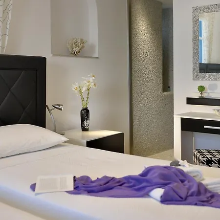 Hotel Nazos 1 2*